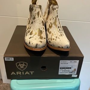 ARIAT Womens Dixon Haircalf size 9.5 NWOT